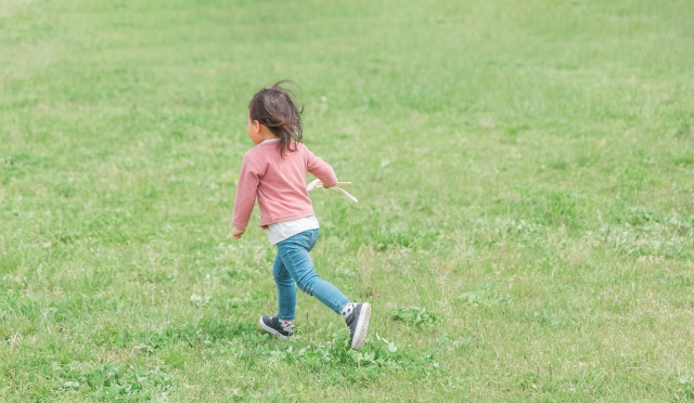 子どもの言葉（発語）が遅い原因と発達目安／言葉の発達のために「やってほしいこと」「避けてほしいこと」